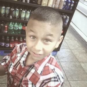 Meet your Posher, Gil